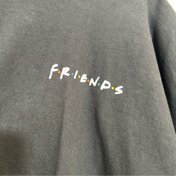 FRIENDS Sweat Sweater - Picture 9 of 13